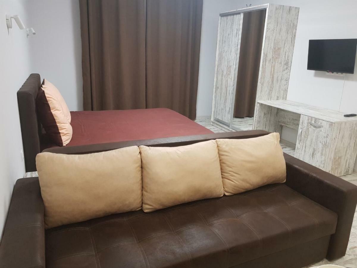 Silver Star Apartment 40M Ужгород Екстериор снимка