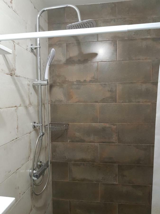 Silver Star Apartment 40M Ужгород Екстериор снимка